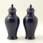 808 9176 VASES AND COVERS
